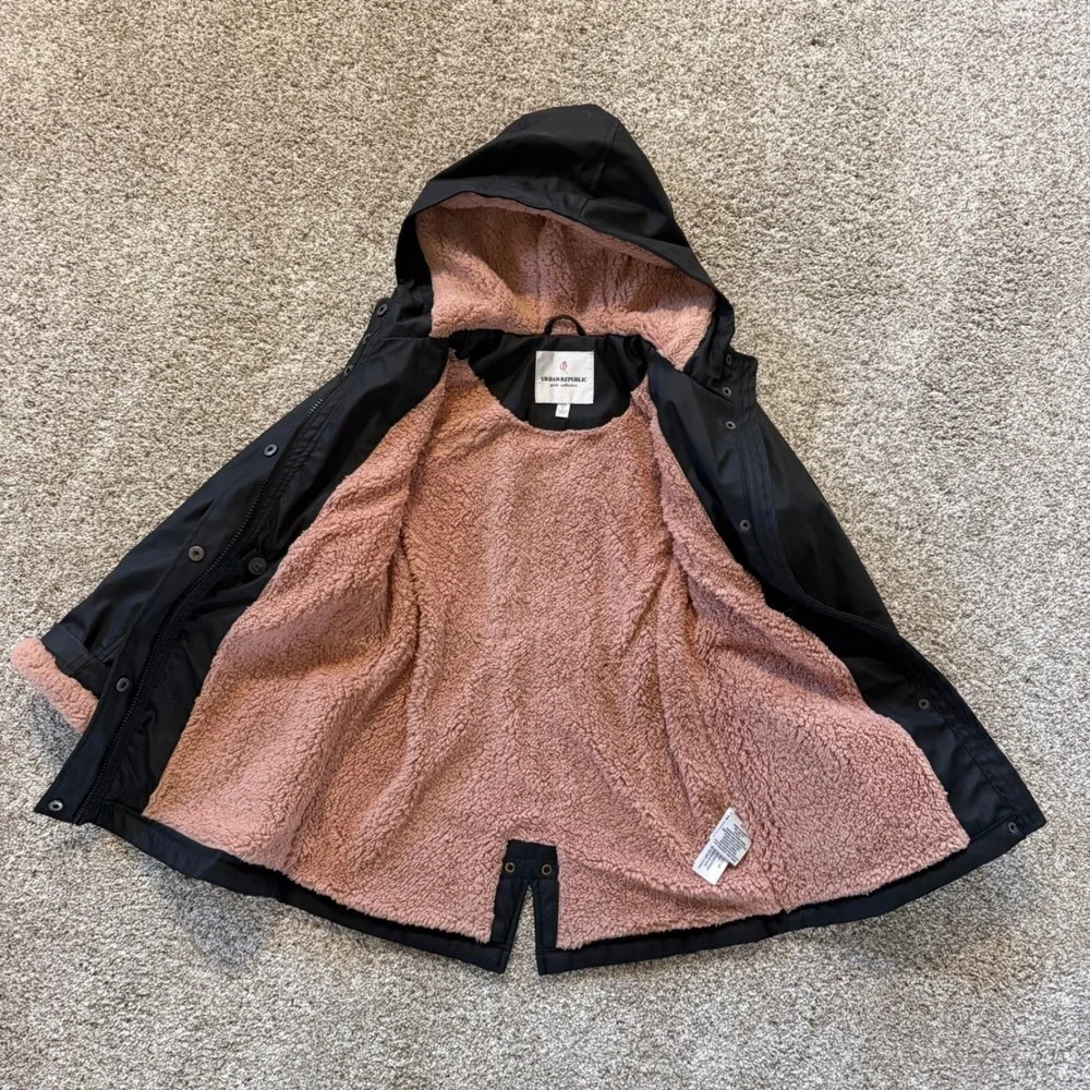 Urban Republic Black‎ Raincoat Pink Sherpa Lined Hooded Parka Jacket Girls 6X